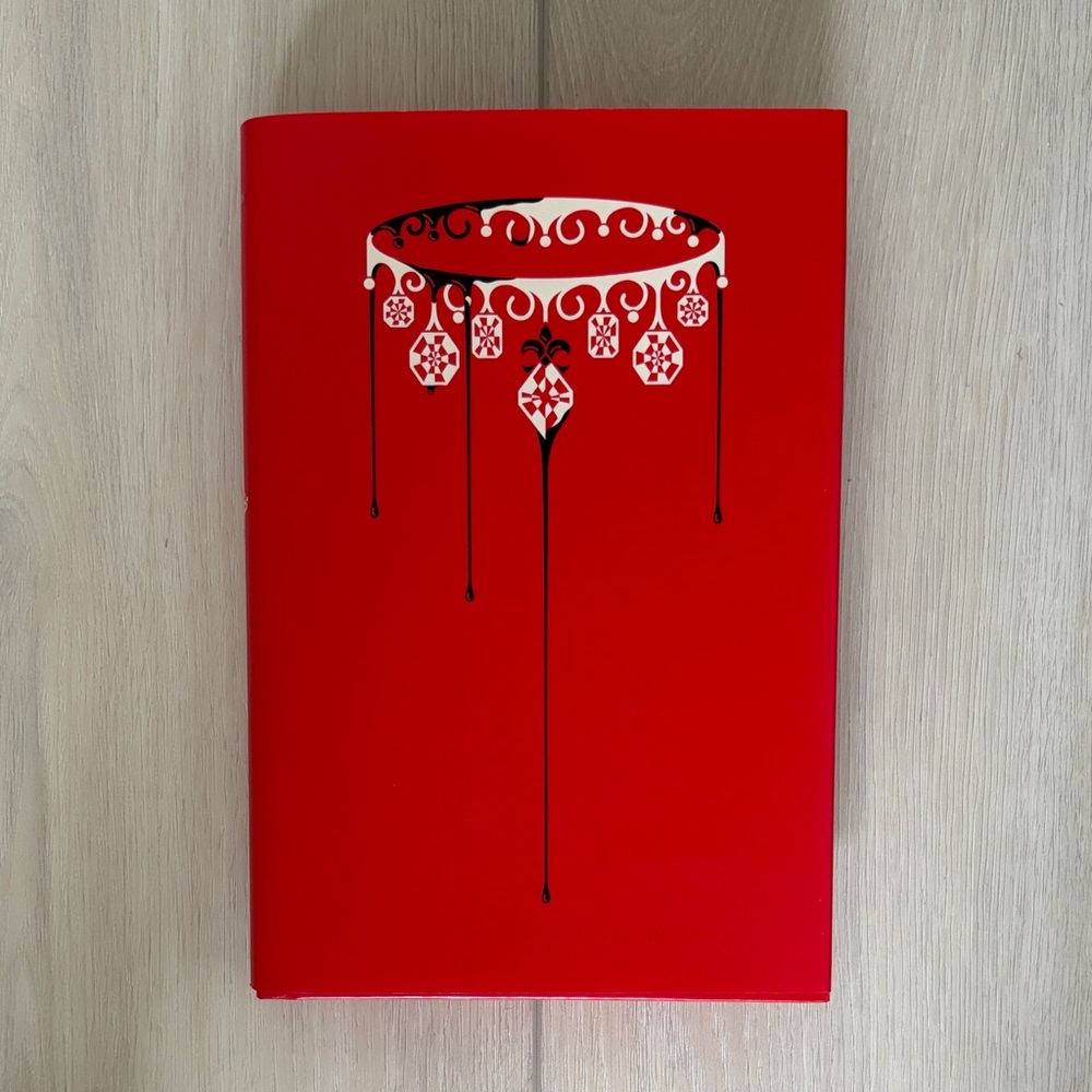 Red Queen by Victoria Aveyard